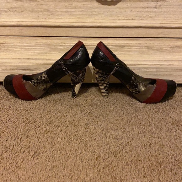 BKE multi colored Heels - Picture 3 of 6